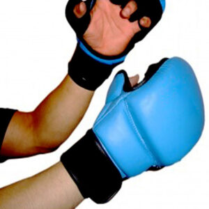 MMA Sparring & Bag Gloves in top grade leather for boxing kickboxing gym workouts