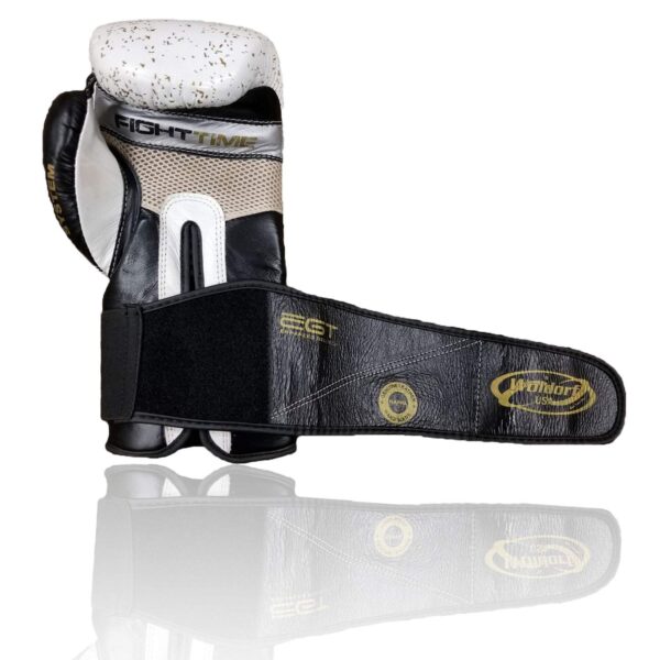 Boxing gloves in cowhide leather gel padding with premium quality best for mma muay thai boxing training kickboxing competition fighting gloves - Image 2