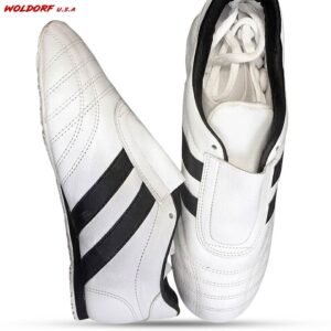 Taekwondo shoes in high quality leather best for indoor takwando activities